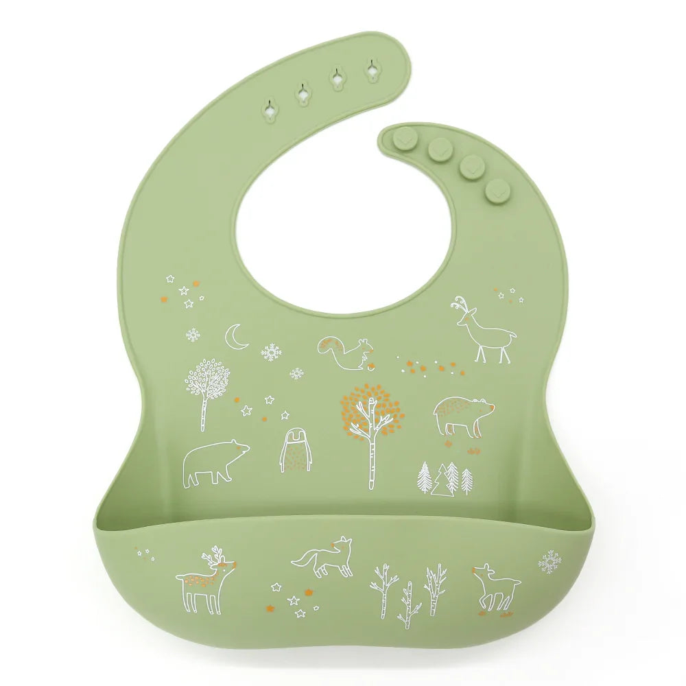 Babero de silicona para bebés con estampado de animales, bolsillo profundo recogedor, color azul empolvado.