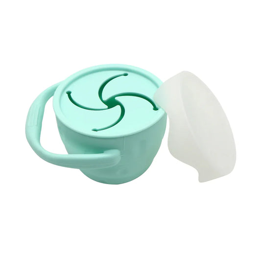 Snack cup plegable de silicona para bebés con tapa protectora, color verde menta